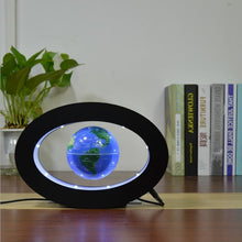 Cargar imagen en el visor de la galería, LED Floating Earth Night Light Globe Magnetic Levitation Lamp Novelty 3 inch Planet Ball For Children Kids World Map English
