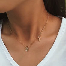 Cargar imagen en el visor de la galería, Vintage Multilayer Pendant Butterfly Necklace for Women Butterflies Moon Star Charm Choker Necklaces Boho Fashion  Jewelry Gift
