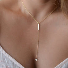 Cargar imagen en el visor de la galería, Vintage Multilayer Pendant Butterfly Necklace for Women Butterflies Moon Star Charm Choker Necklaces Boho Fashion  Jewelry Gift
