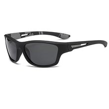 Charger l&#39;image dans la galerie, Newest Polarized Sunglasses for Men Vintage Designer Windproof Sand Goggle Women Driving Sun Glasses Luxury Gafas De Sol Hombre
